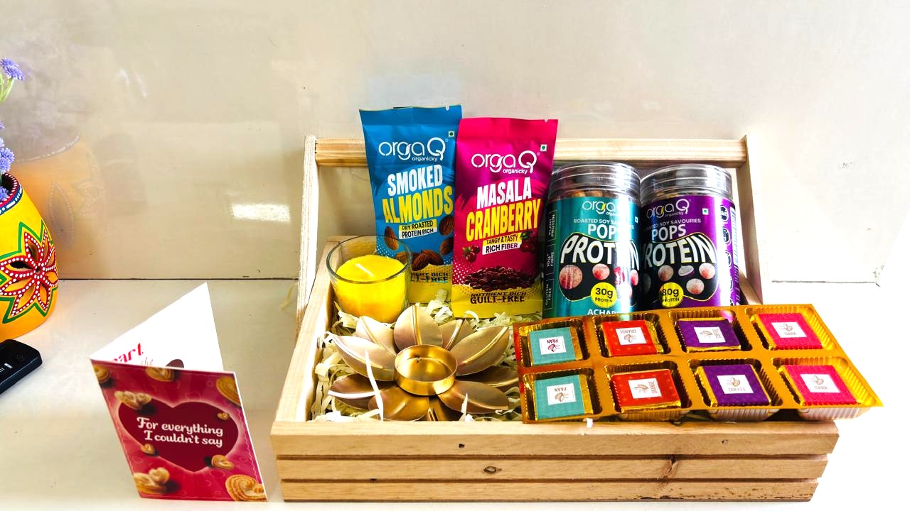 Diwali Hamper Under 999 Option 3
